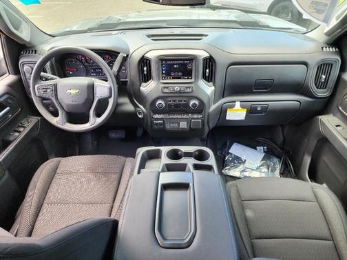 2025 Chevrolet Silverado 2500 Custom