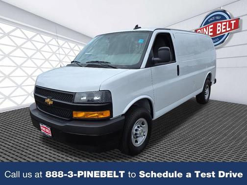 2025 Chevrolet Express 2500 RWD 2500 Regular Wheelbase WT