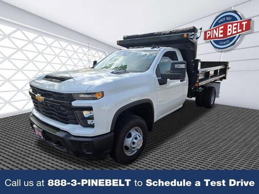 2025 Chevrolet Silverado 3500 WT