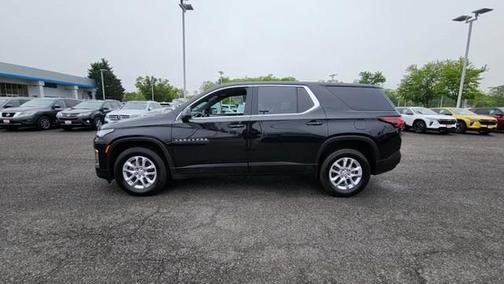 2024 Chevrolet Traverse LS