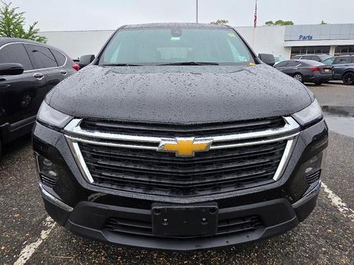 2024 Chevrolet Traverse LS
