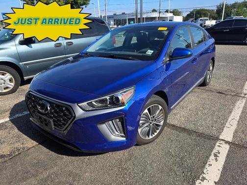 2021 Hyundai IONIQ Plug-In Hybrid SE