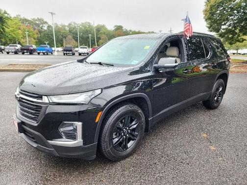 2023 Chevrolet Traverse LS