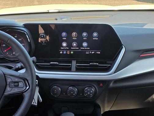 2025 Chevrolet Trax FWD 1RS