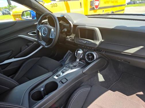2021 Chevrolet Camaro 1LT