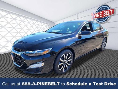 2022 Chevrolet Malibu FWD RS