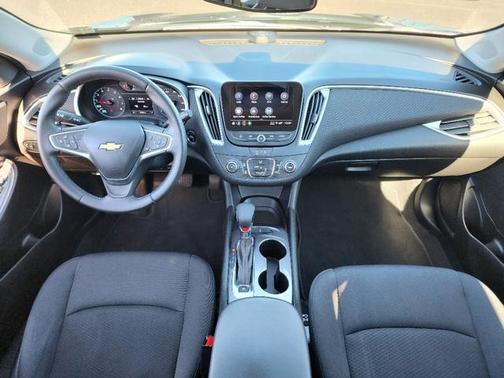 2022 Chevrolet Malibu FWD RS