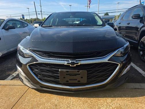 2022 Chevrolet Malibu FWD RS