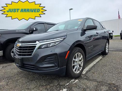2022 Chevrolet Equinox LS