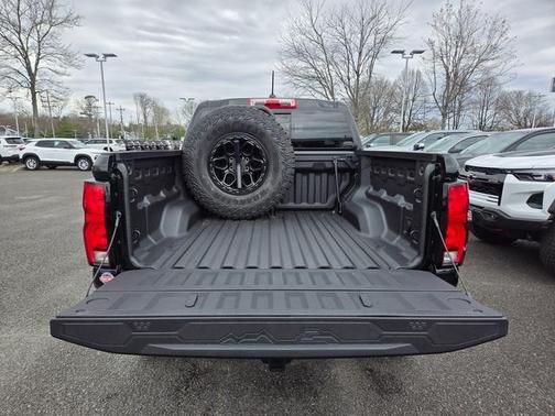 2025 Chevrolet Colorado ZR2