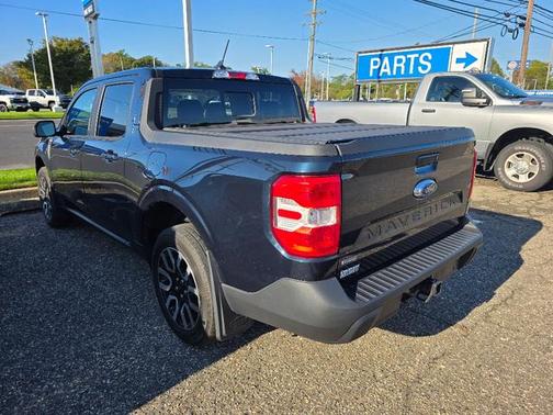 2023 Ford Maverick Lariat