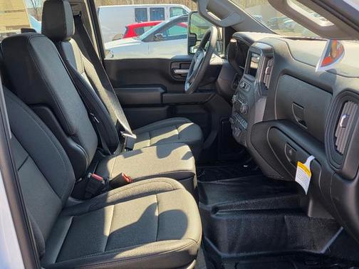 2025 Chevrolet Silverado 3500 WT