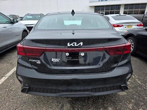 2023 Kia Forte LX