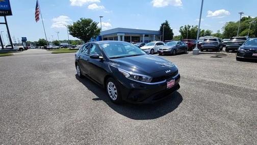 2023 Kia Forte LX