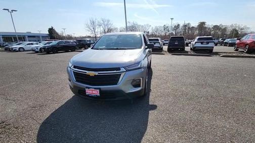 2023 Chevrolet Traverse LS