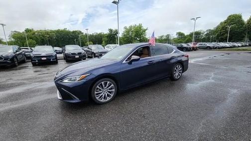 2020 Lexus ES 350 Base