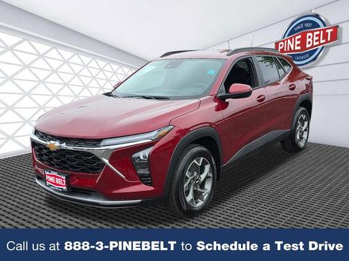 2025 Chevrolet Trax LT