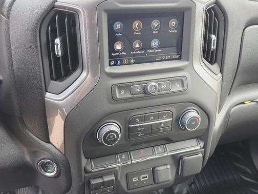 2025 Chevrolet Silverado 3500 WT