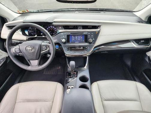 2013 Toyota Avalon Base
