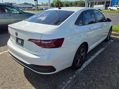 2022 Volkswagen Jetta 1.5T SE