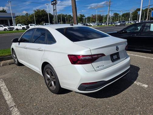 2022 Volkswagen Jetta 1.5T SE