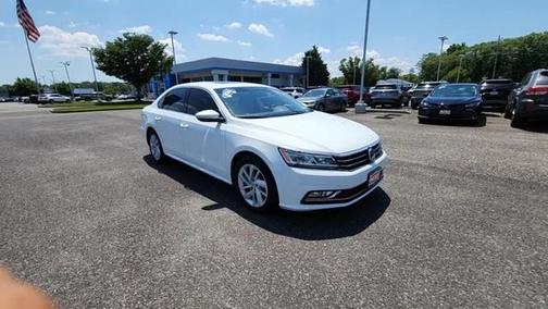 2018 Volkswagen Passat 2.0T SE