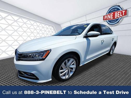 2018 Volkswagen Passat 2.0T SE