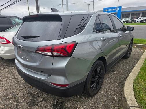 2023 Chevrolet Equinox LS