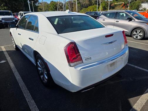2019 Chrysler 300 Limited