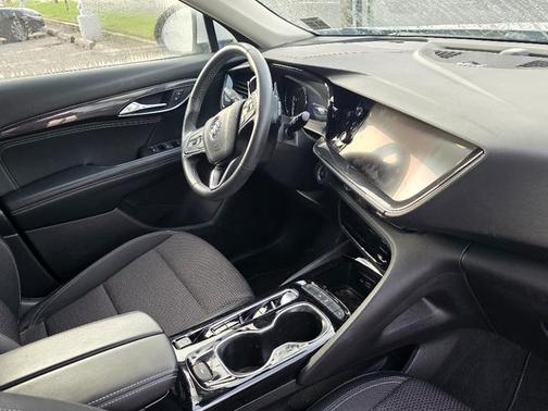 2022 Buick Envision FWD Preferred
