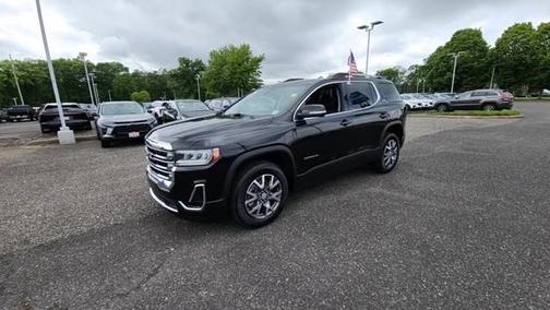 2022 GMC Acadia AWD SLE
