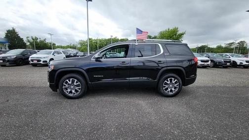 2022 GMC Acadia AWD SLE