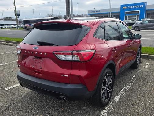 2021 Ford Escape SE