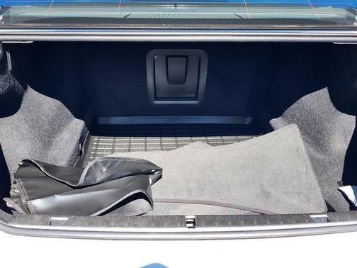 2021 BMW 750 i xDrive