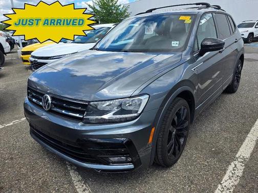 2021 Volkswagen Tiguan 2.0T SE R-Line Black