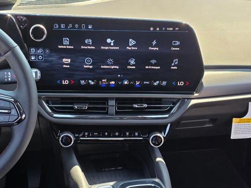 2025 Chevrolet Equinox EV RS