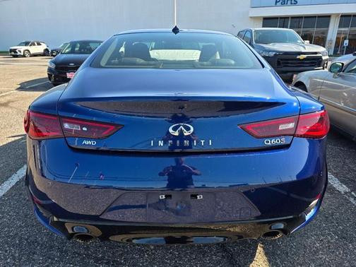 2018 INFINITI Q60 3.0t Red Sport 400