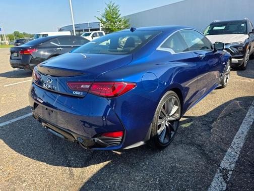 2018 INFINITI Q60 3.0t Red Sport 400