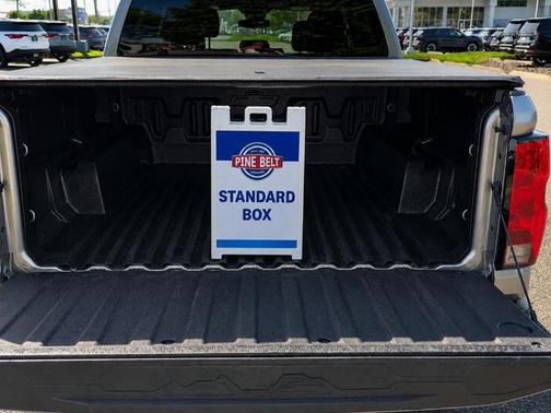 Sterling Gray Metallic 2023 Chevrolet Colorado LT