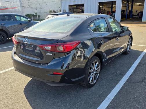 2018 Mazda Mazda3 Touring