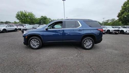 2022 Chevrolet Traverse LT Cloth