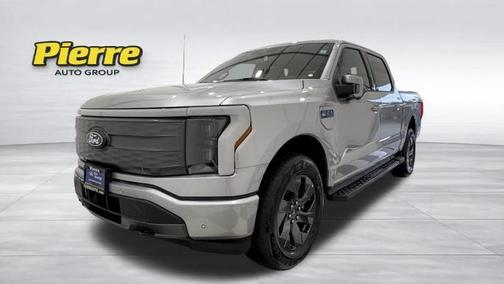 ICONIC SILVER METALLIC 2024 Ford F-150 LARIAT Truck
