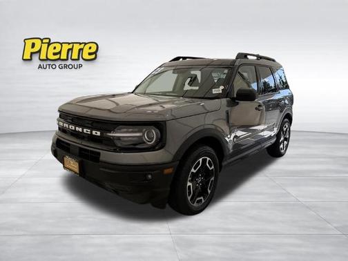 CARBONIZED GRAY METALLIC 2023 Ford Bronco Sport OUTER BANKS
