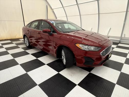 2019 Ford Fusion Hybrid SE