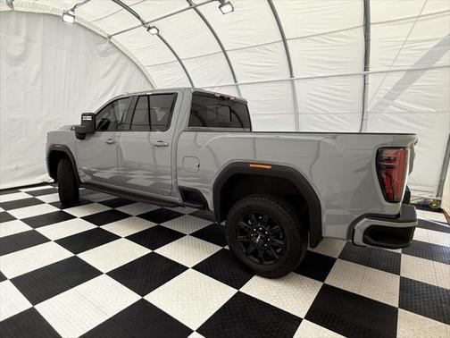 2024 GMC Sierra 2500 AT4