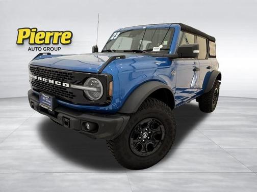 2023 Ford Bronco WILDTRAK