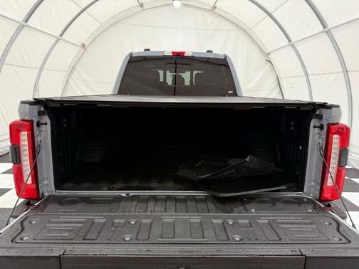 2024 Ford F-350 LARIAT SUPER DUTY