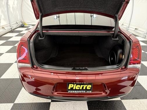 2022 Chrysler 300 S