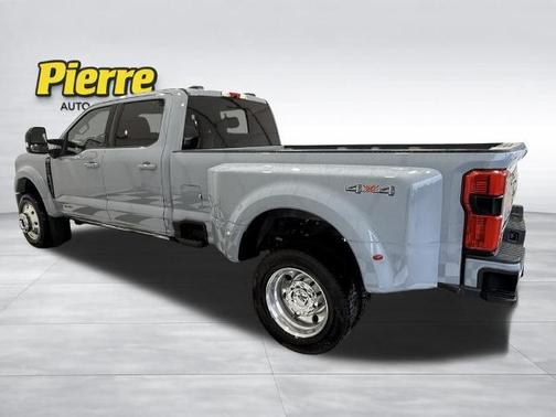 GLACIER GREY METALLIC 2026 Ford F-450 PLATINUM DRW