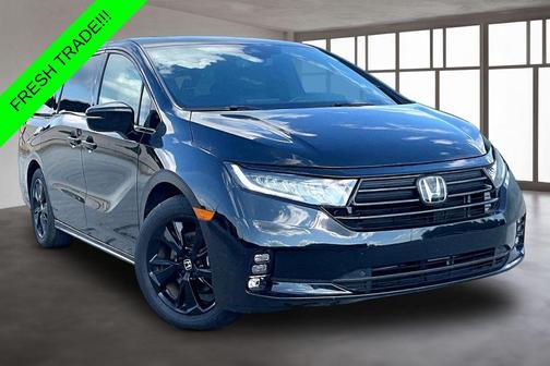 Crystal Black Pearl 2024 Honda Odyssey Sport